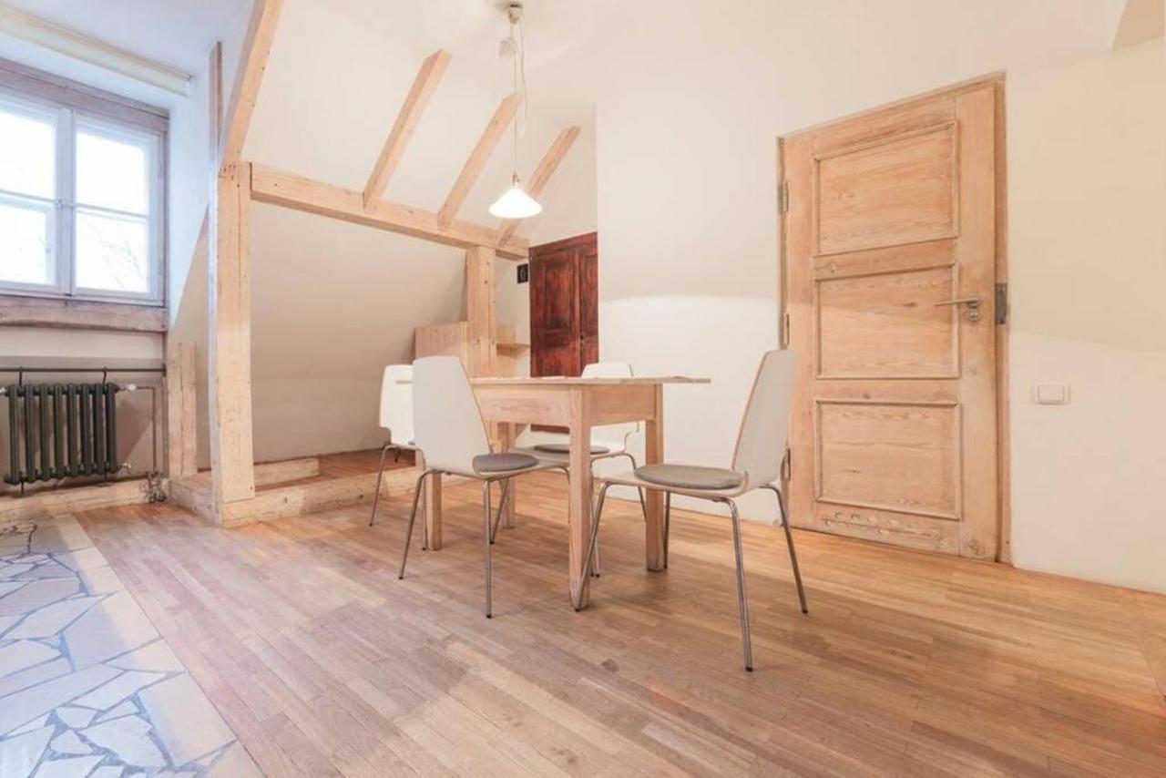 Snug Apartment In A Tenement House - Old Town - F50/5 Warsaw Ngoại thất bức ảnh